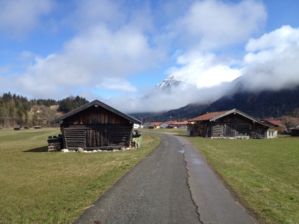 1460396569 1460396569