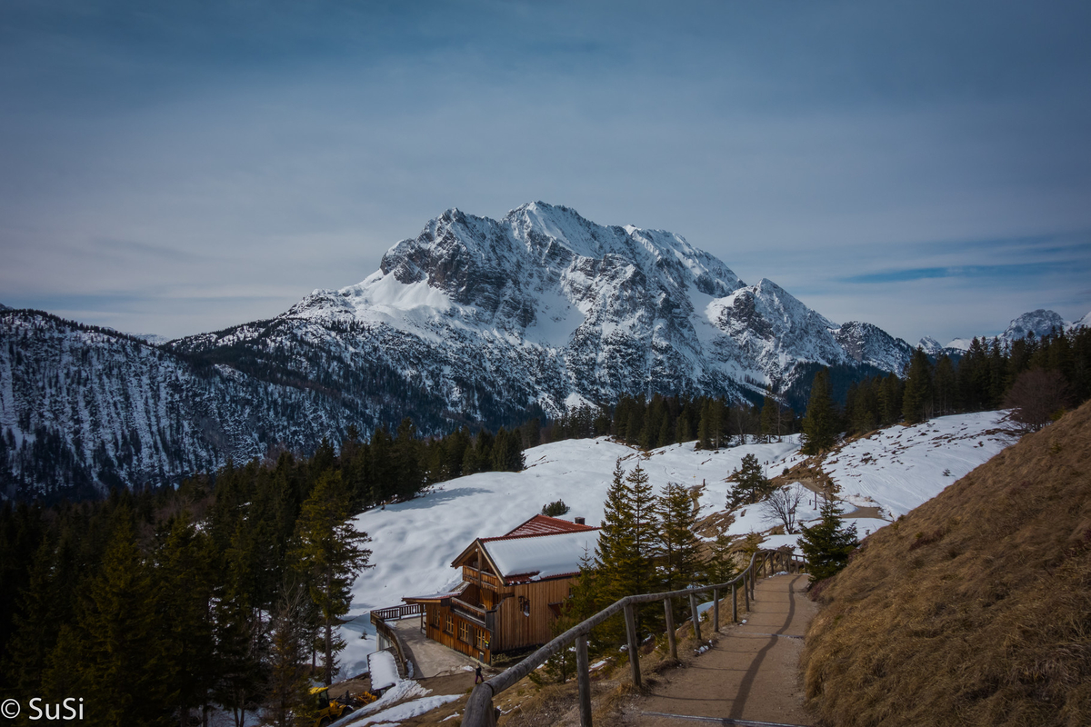 1460397893_7 1460397893_7