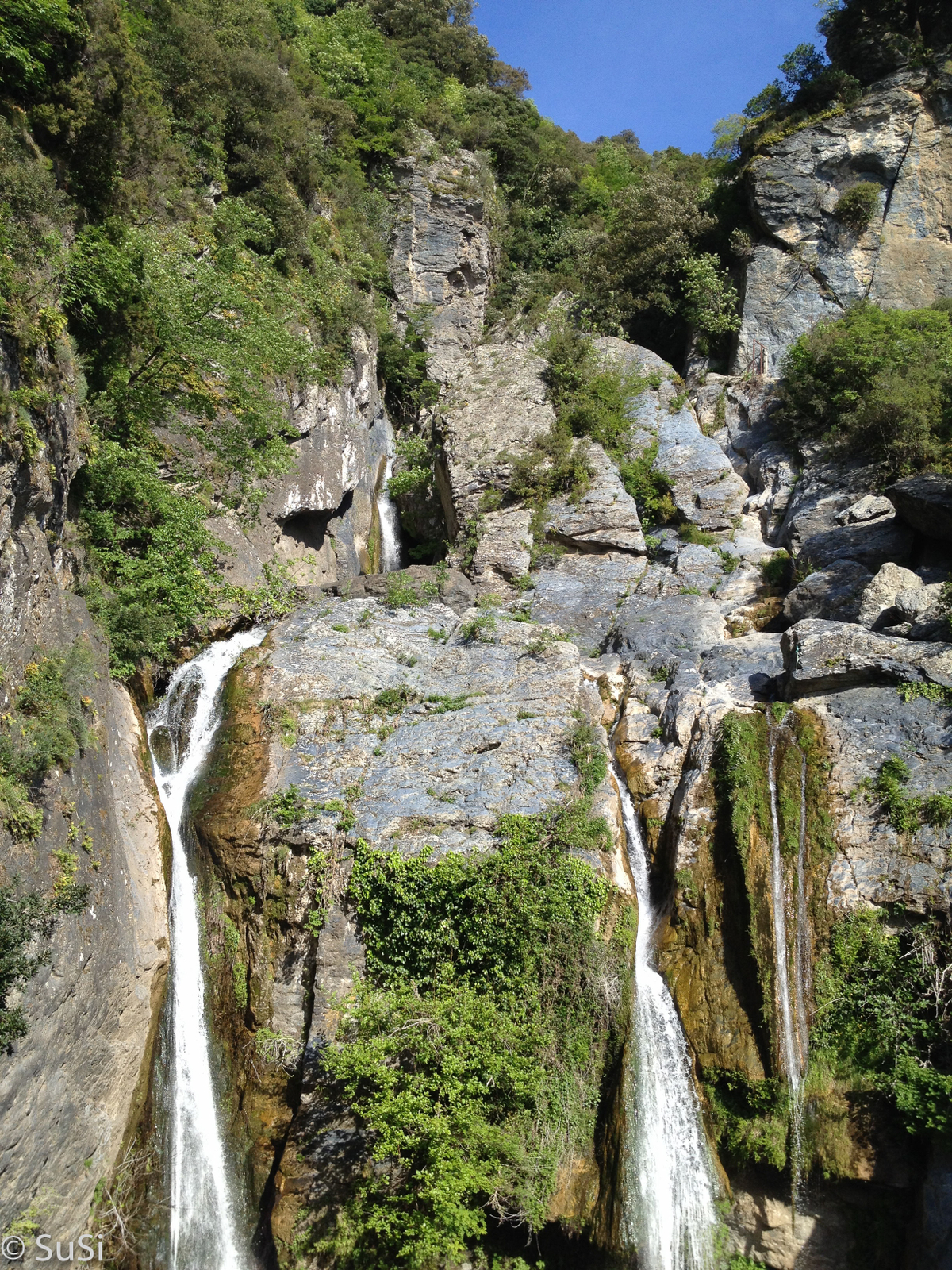 wasserfall-ucelluline wasserfall-ucelluline